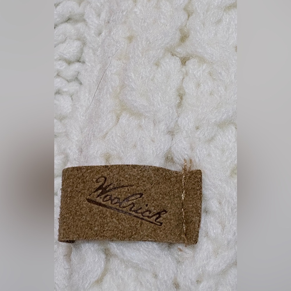 Woolrich Woolen Mills Ecru Ivory Faux Fur Hooded Knit Scarf CABLE CHUNKY cozy - Picture 6 of 9